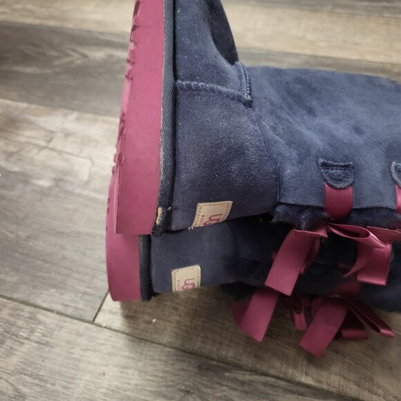 Ugg Bailey Bow II in Navy and Pink w/ Sheepskin lining Kids US Size2 - Picture 6 of 12